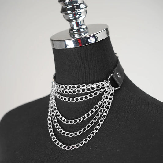 Choker Feminino em Couro com Corrente