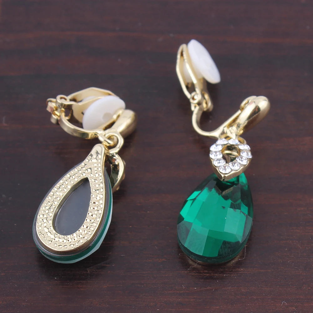 Brinco de Pressão Gota com Cristais