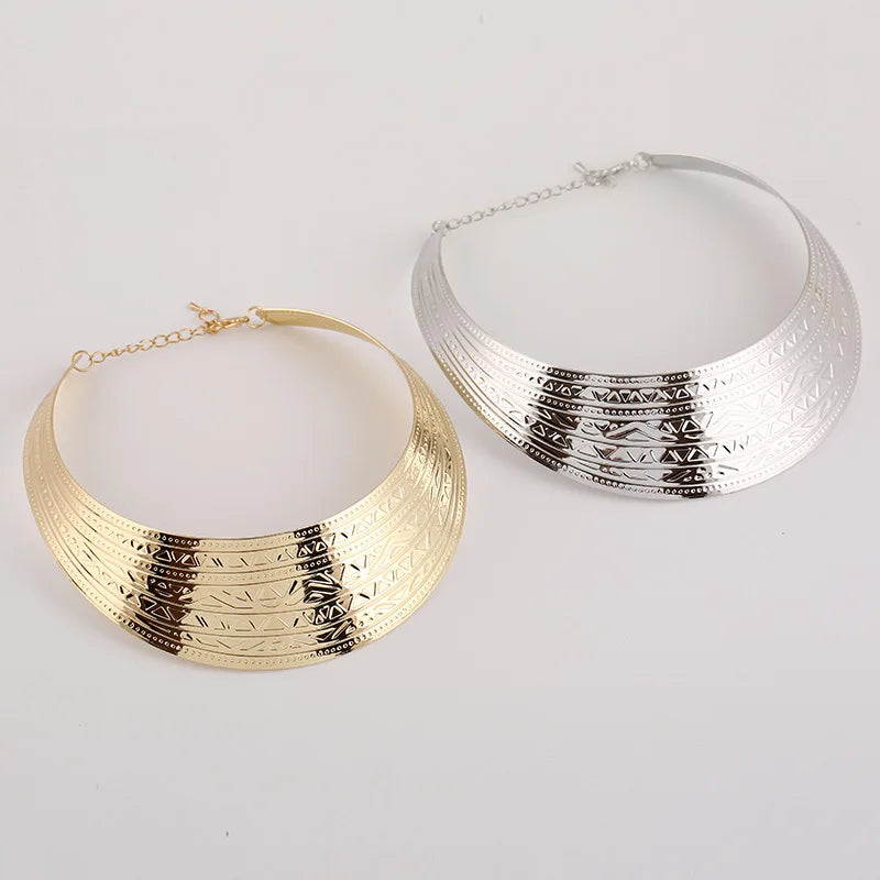 Colar Feminino Punk Luxo com Corrente Larga