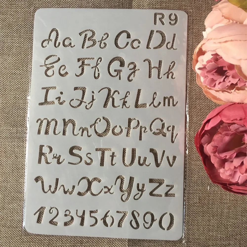 Estêncil de Letras do Alfabeto com 26 cm para Scrapbook, Pintura e Papelaria Criativa