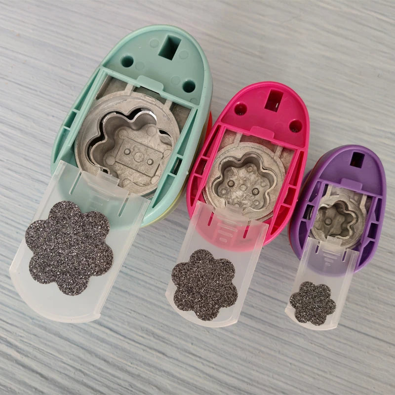 Furador de Papel Flor 6 Pétalas 1,5cm a 7,5cm para Scrapbook Paper Craft EVA DIY 1 Unidade