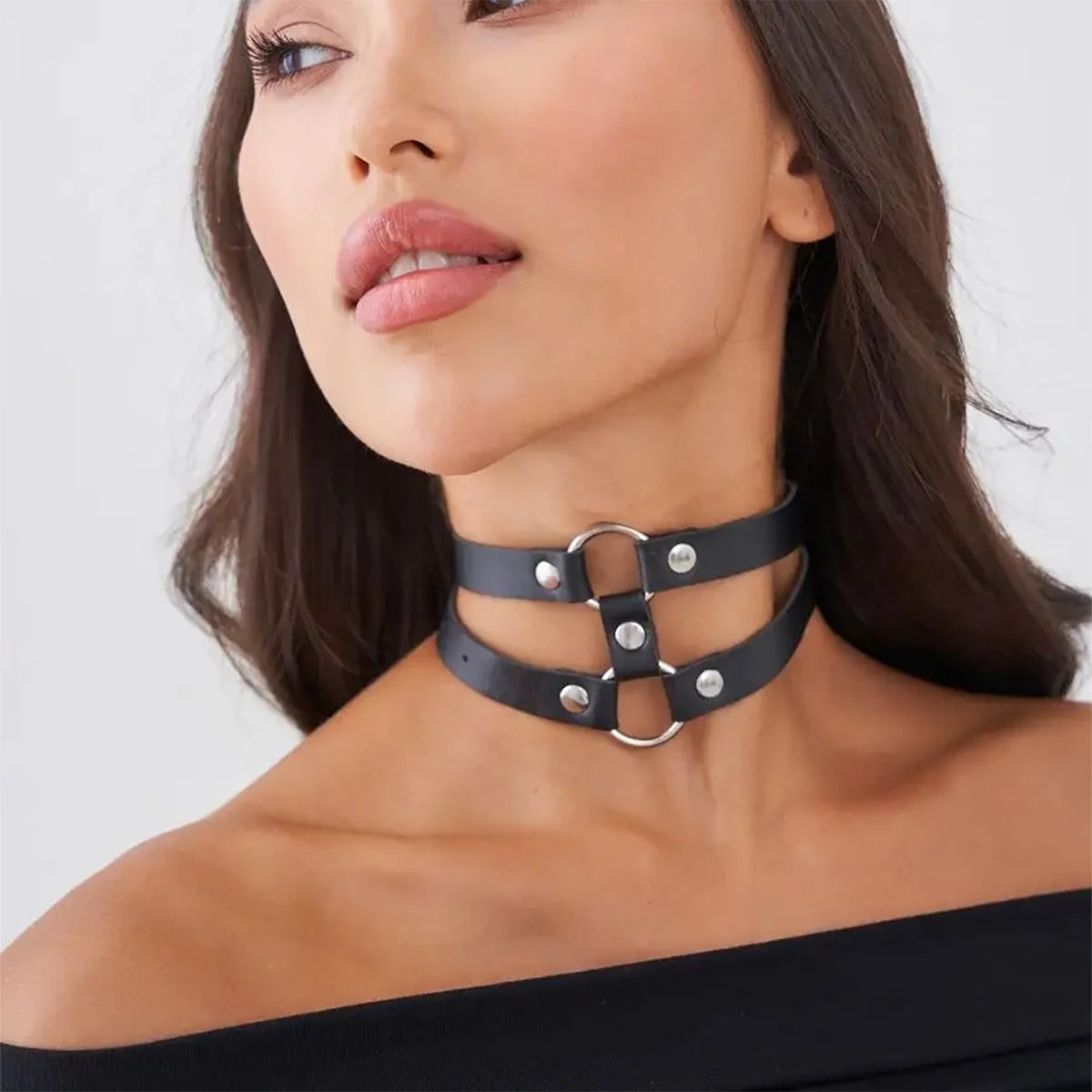 Choker Feminino BDSM em Couro Sintético