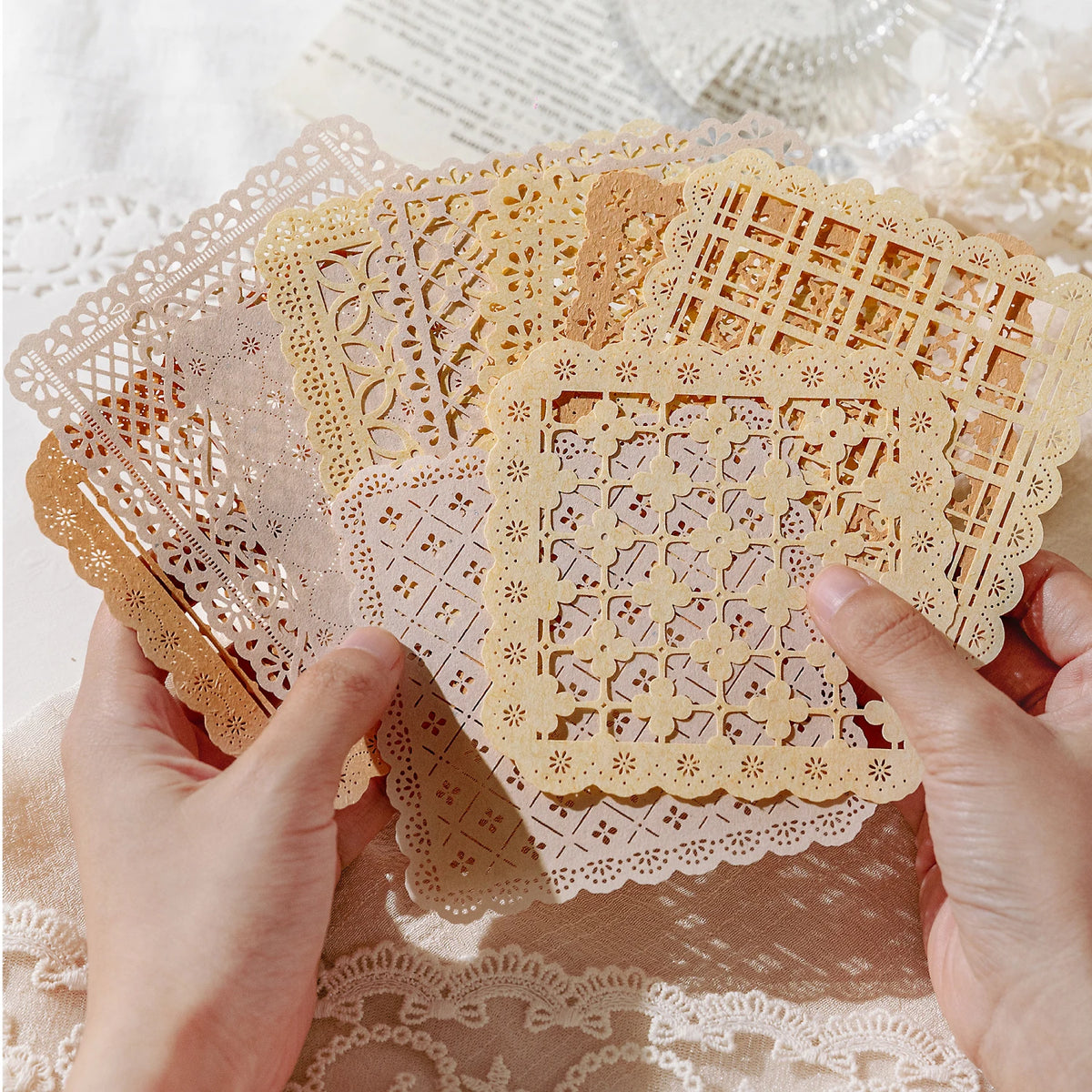 Papel Rendado Vazado para Scrapbook, Planner e Junk Journal DIY 10pcs