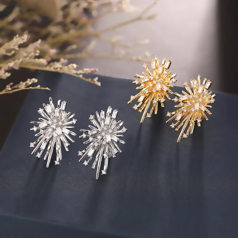 Brinco de Pressão Flor com Zircônias — Sem Furo