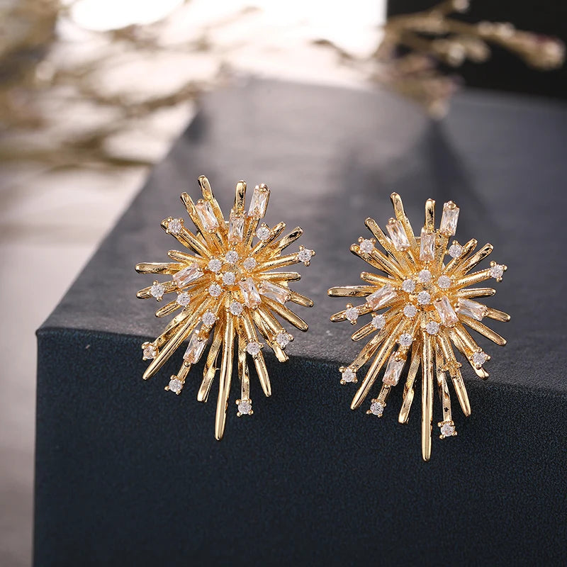 Brinco de Pressão Flor com Zircônias — Sem Furo