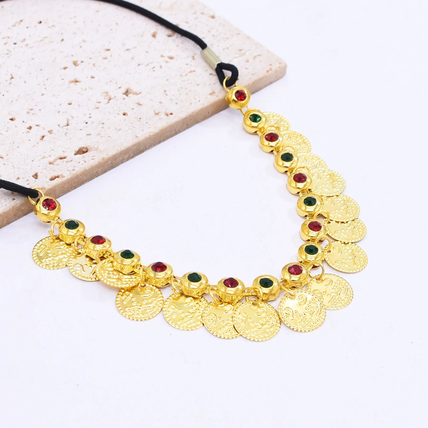 Tiara com Strass e Moedas Douradas Estilo Étnico