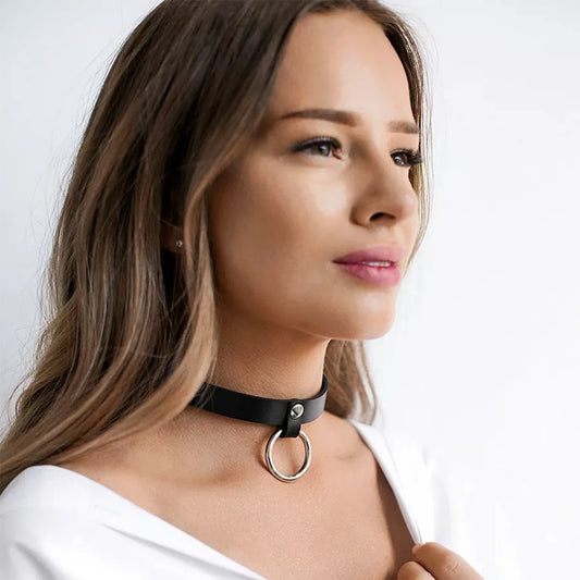 Choker Feminino em Couro