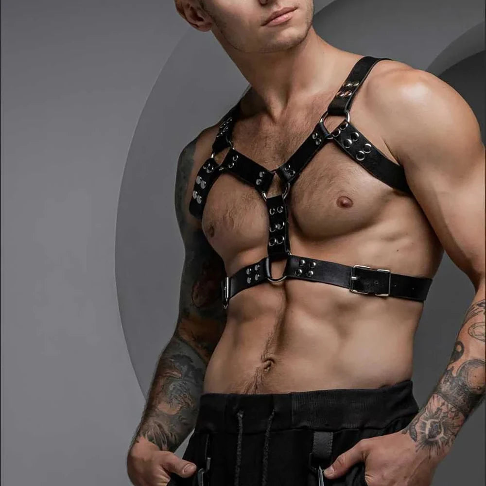 Harness Masculino em Couro Sintético