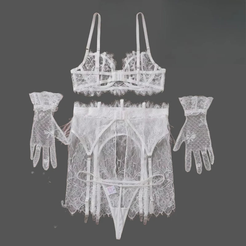 Conjunto de Lingerie Feminina com Plumas